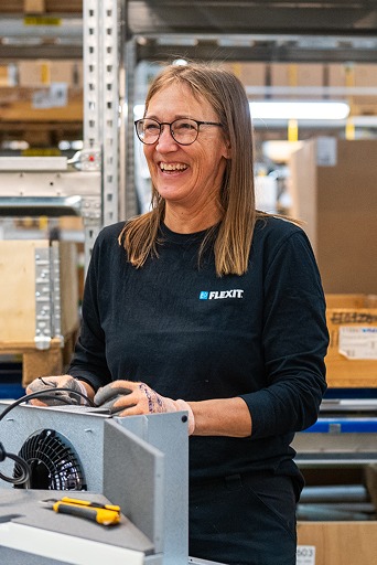 Assembly worker contact banner